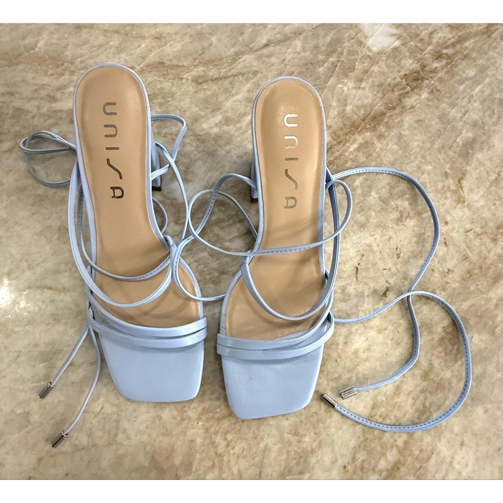 Unisa Light Blue Periwinkle Lace-Up Block Heel Sandals Size 8